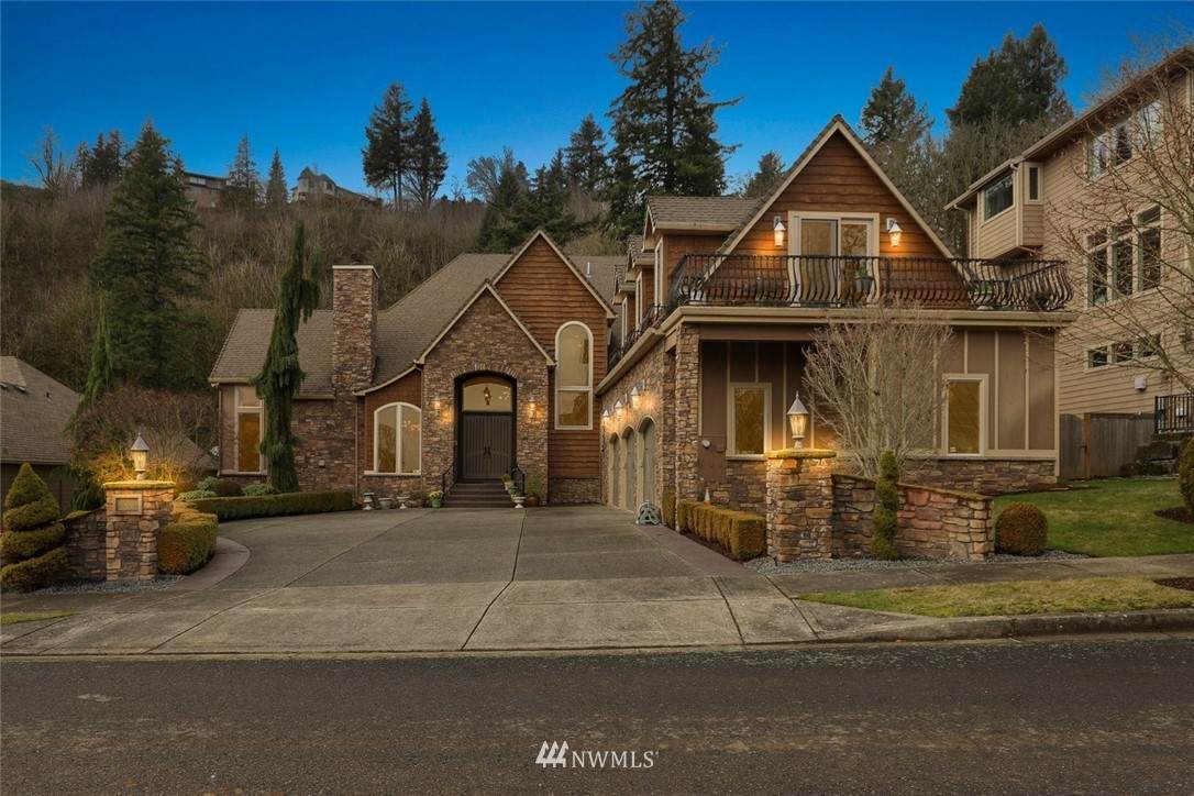 763 Valley Street - Photo 1