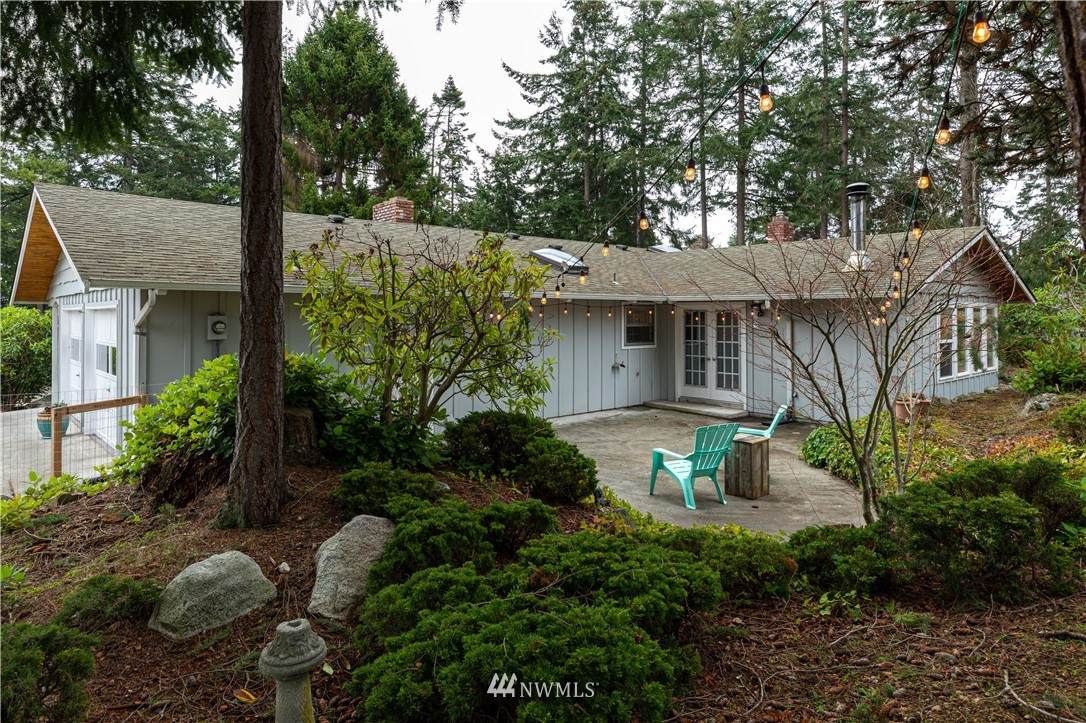 1031 4th Avenue - Photo 1