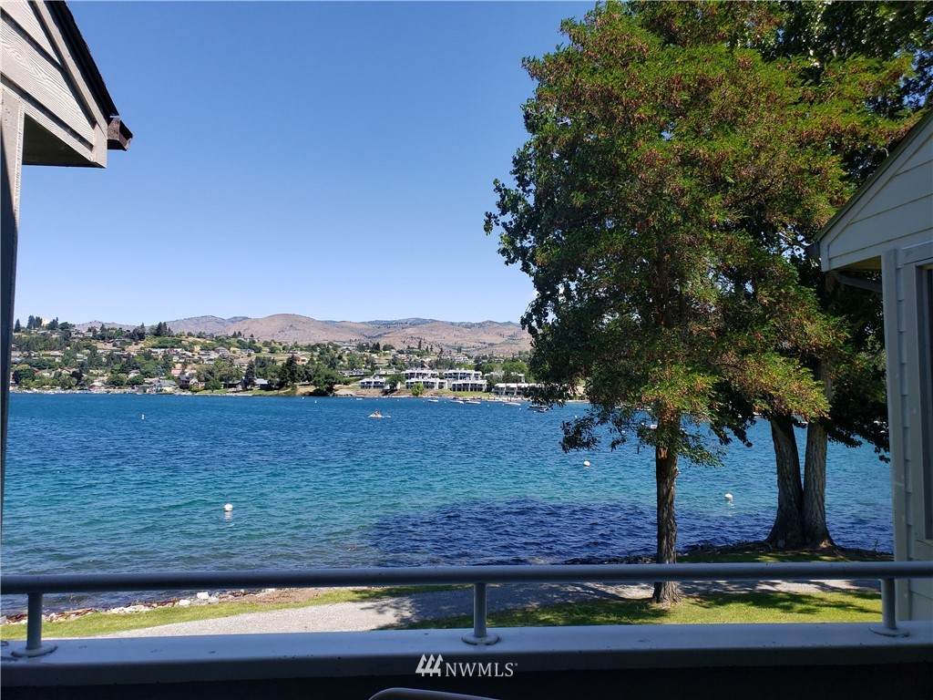 1 Beach 585-P - Photo 1