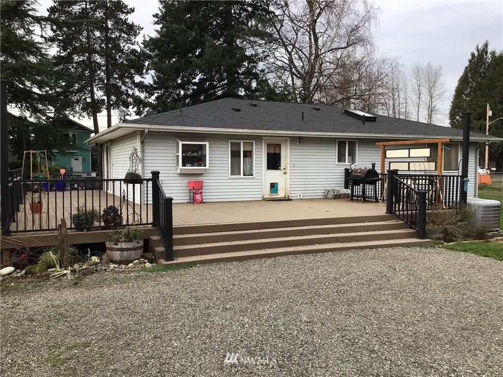 5809 162nd Avenue - Photo 1