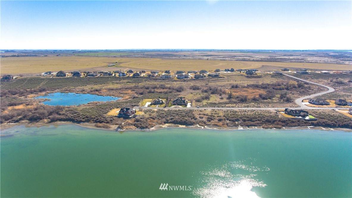 7083 Dune Lake Road - Photo 1