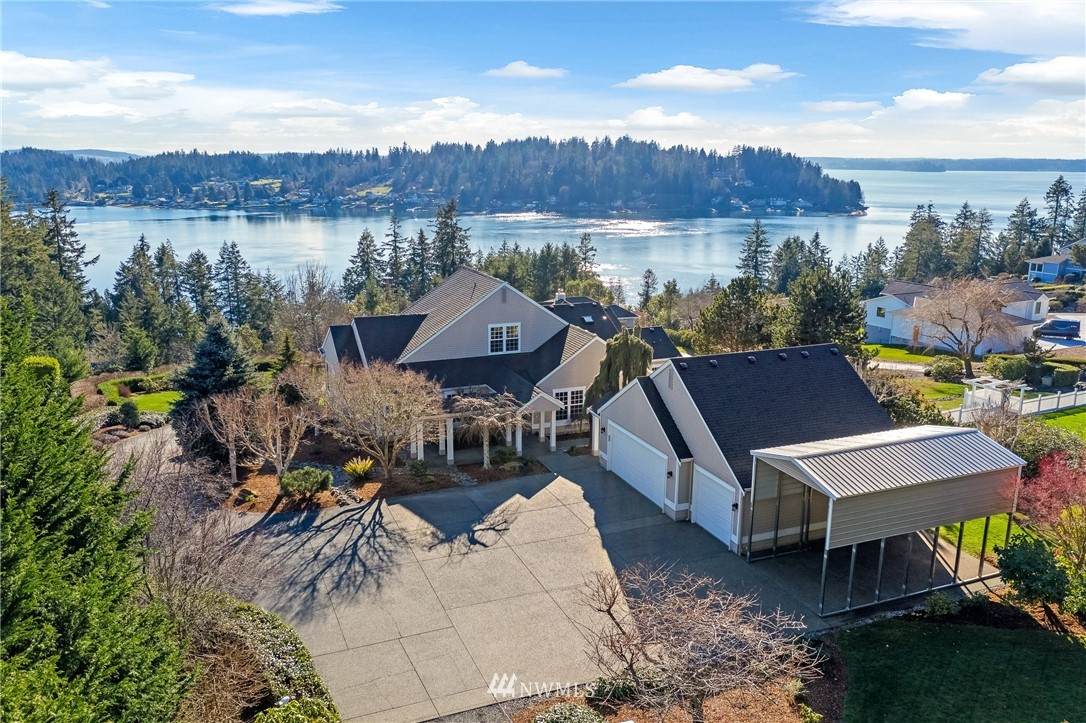 8603 Warren Drive - Photo 1