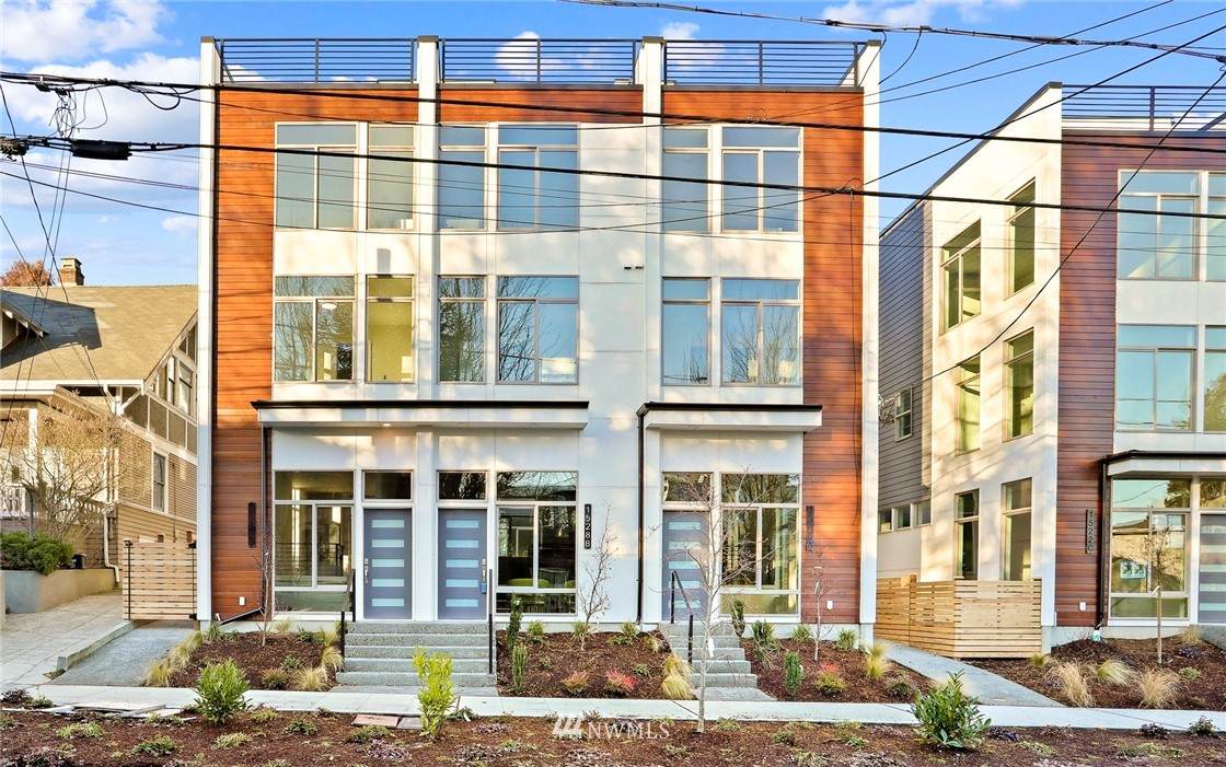 1528 61st Street - Photo 1