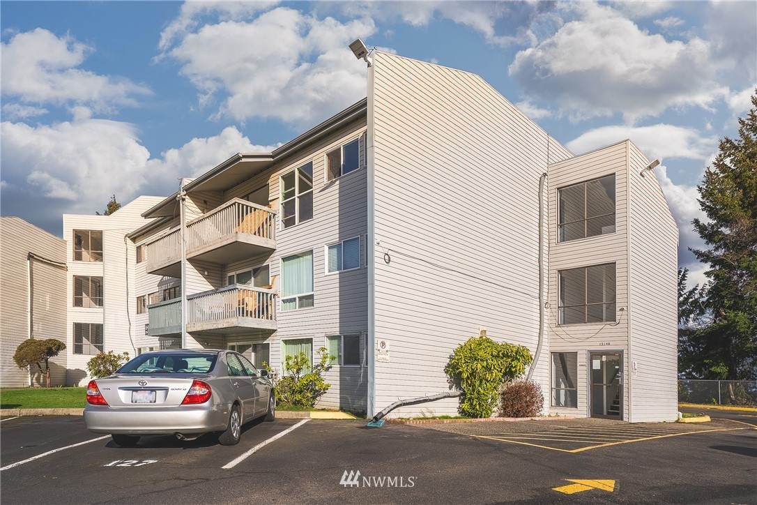 15148 65th Avenue - Photo 1