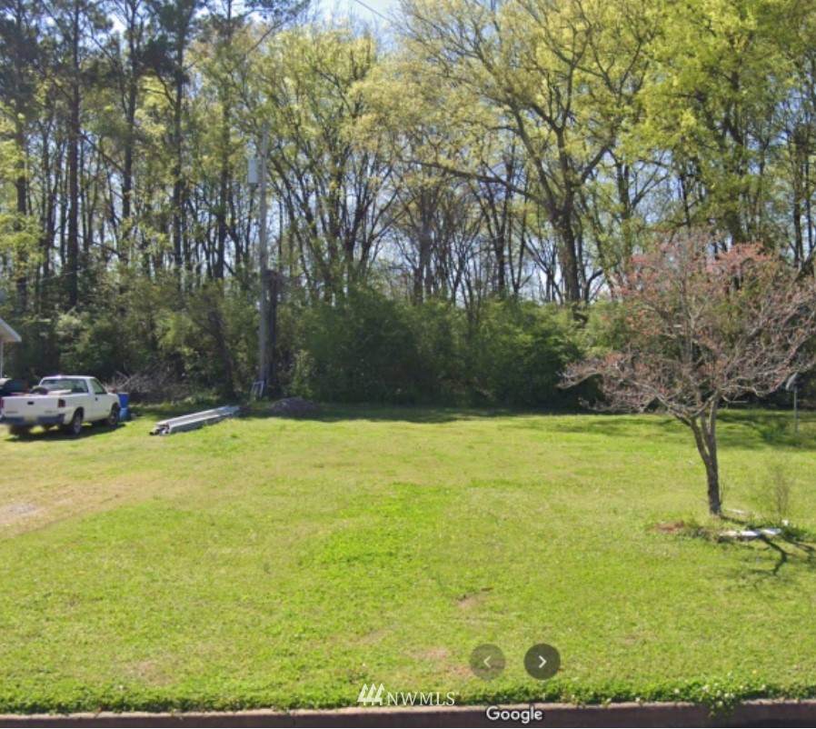 1209 19th Street - Photo 1