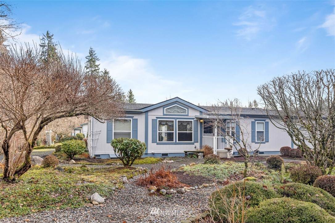 12401 152nd Street Ct - Photo 1