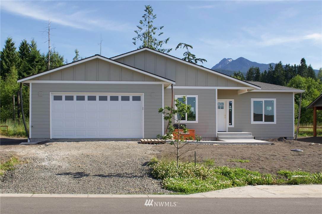 1409 Rook Drive - Photo 1