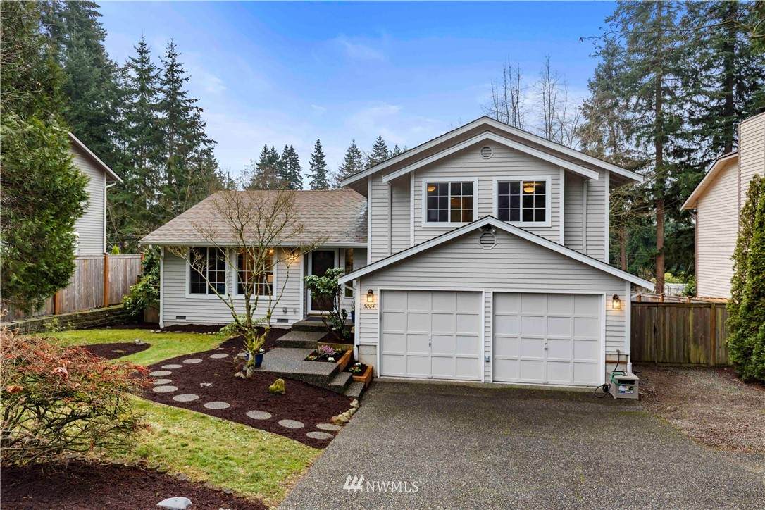 5804 140th Street - Photo 1