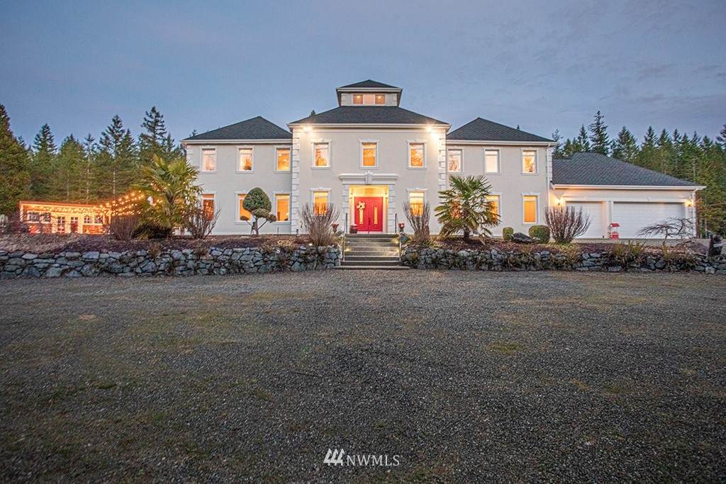 810 Tee Lake Road - Photo 1