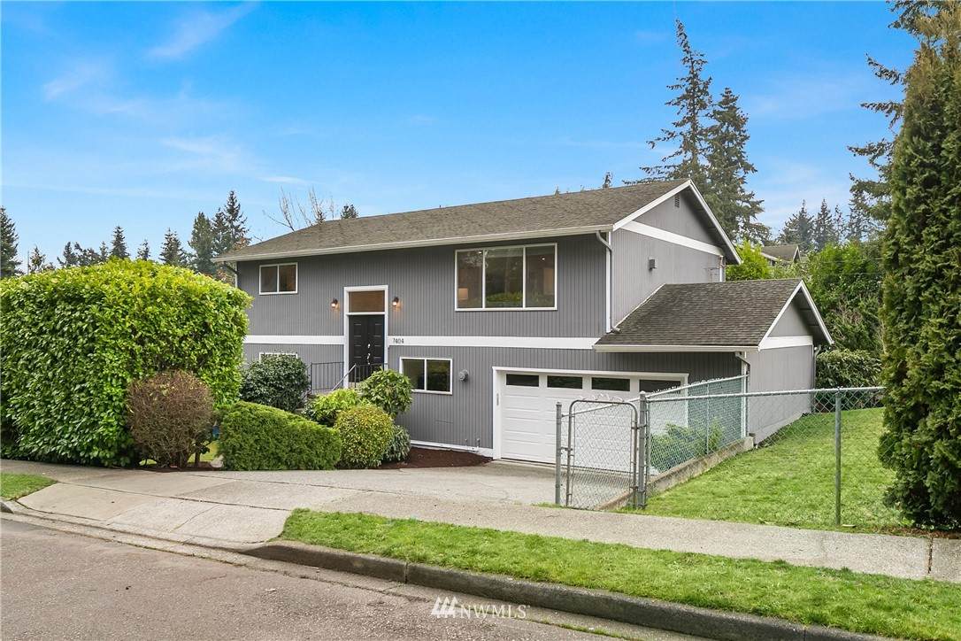 7404 202nd Street - Photo 1