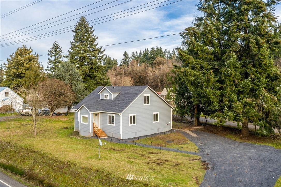 1404 Kerron Street - Photo 1
