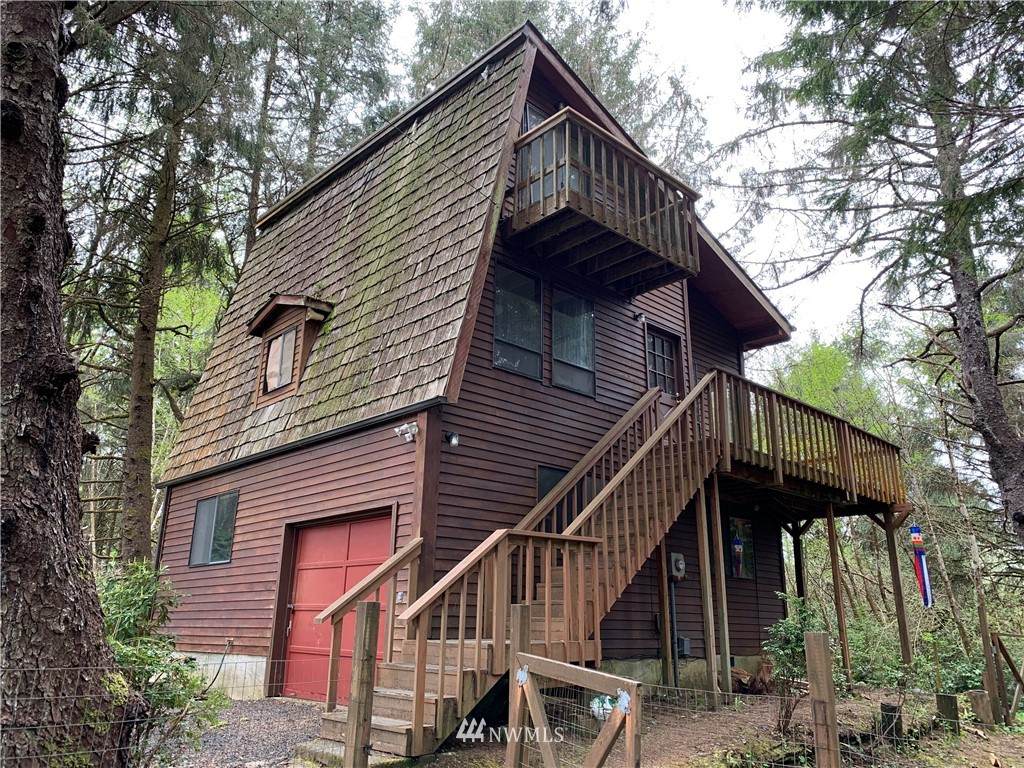25 Dolphin Lane - Photo 1
