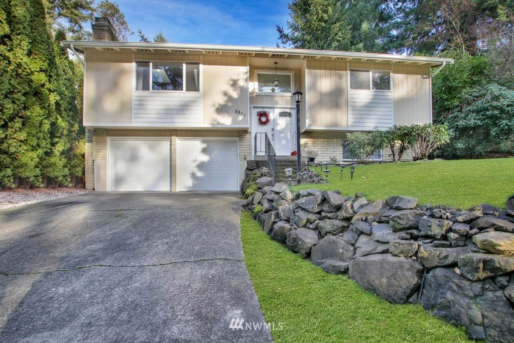 8801 47th Street - Photo 1