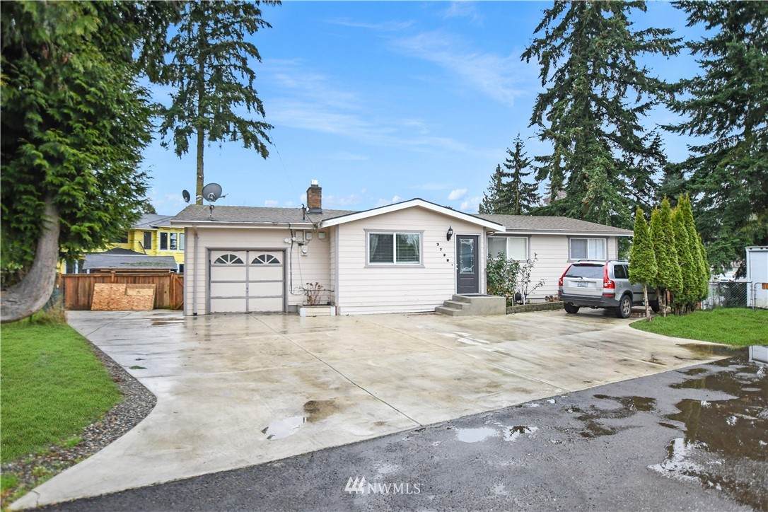 3739 168th Street - Photo 1