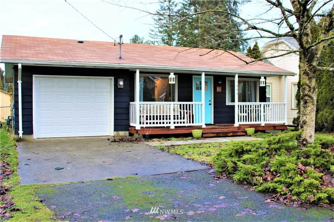 1604 Martin Street - Photo 1