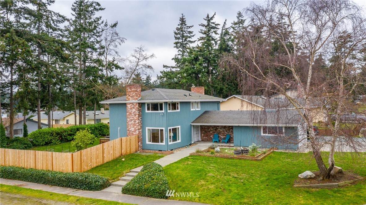181 Fairhaven Drive - Photo 1