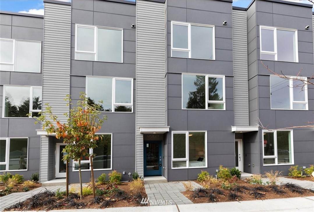 10839 11th Avenue - Photo 1