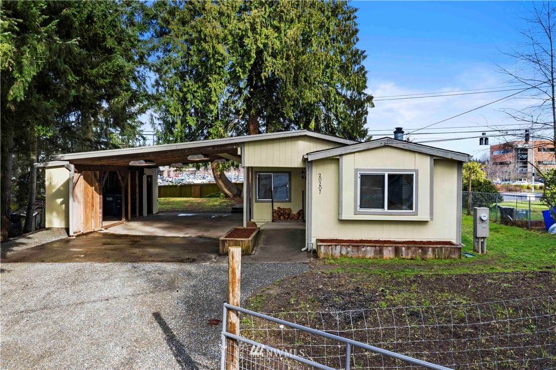 20207 101st Street - Photo 1