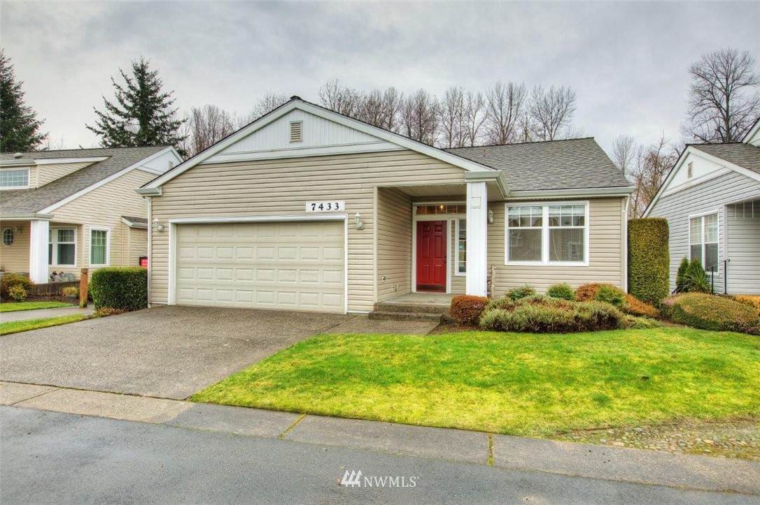 7433 144th Avenue - Photo 1
