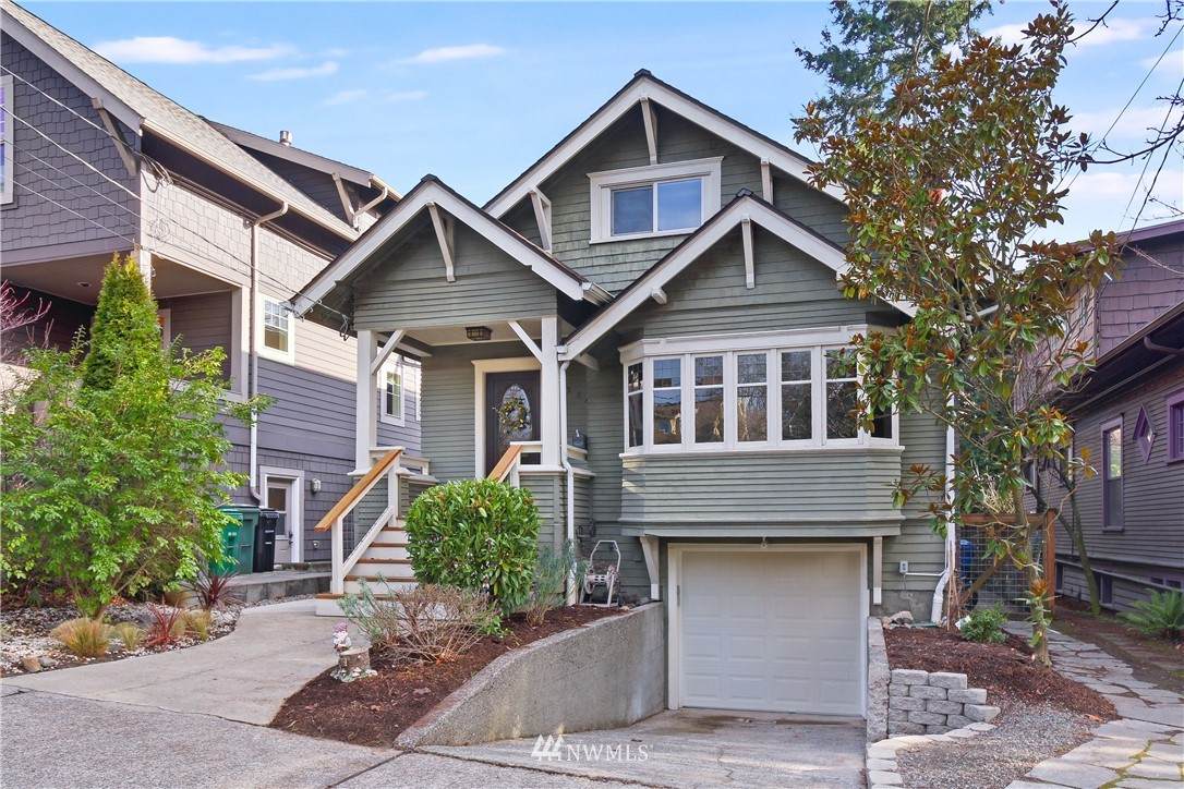 4334 Thackeray Place - Photo 1
