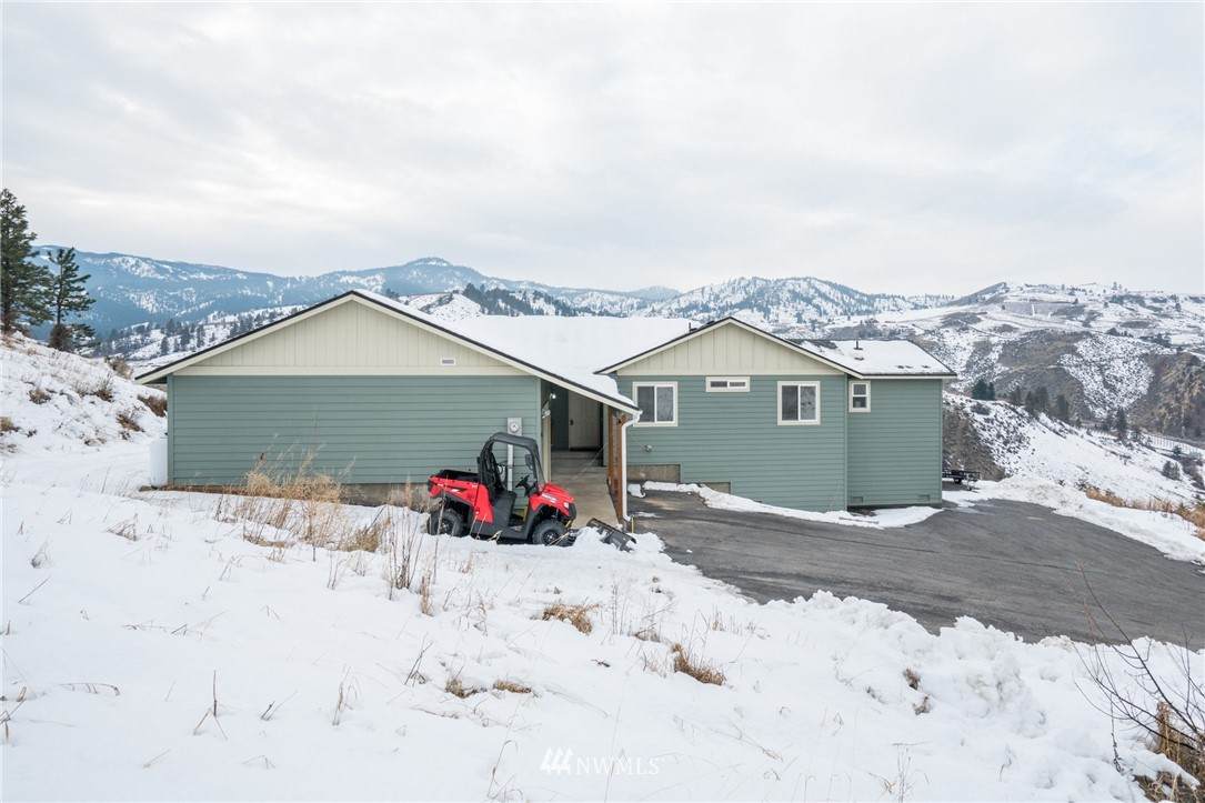 4681 Whispering Ridge Drive - Photo 1