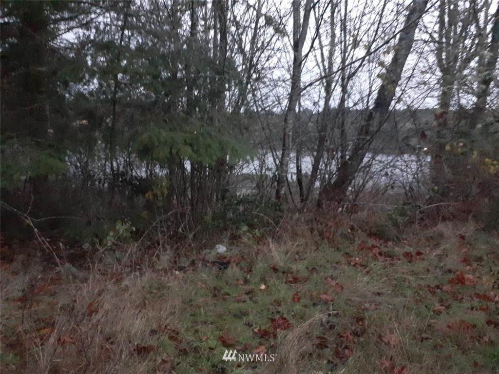 6011 Long Lake Road - Photo 1