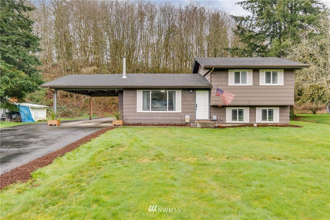 207 Chapman Road - Photo 1