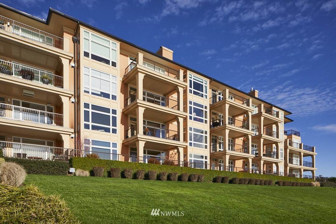 2015 Columbia River Drive - Photo 1