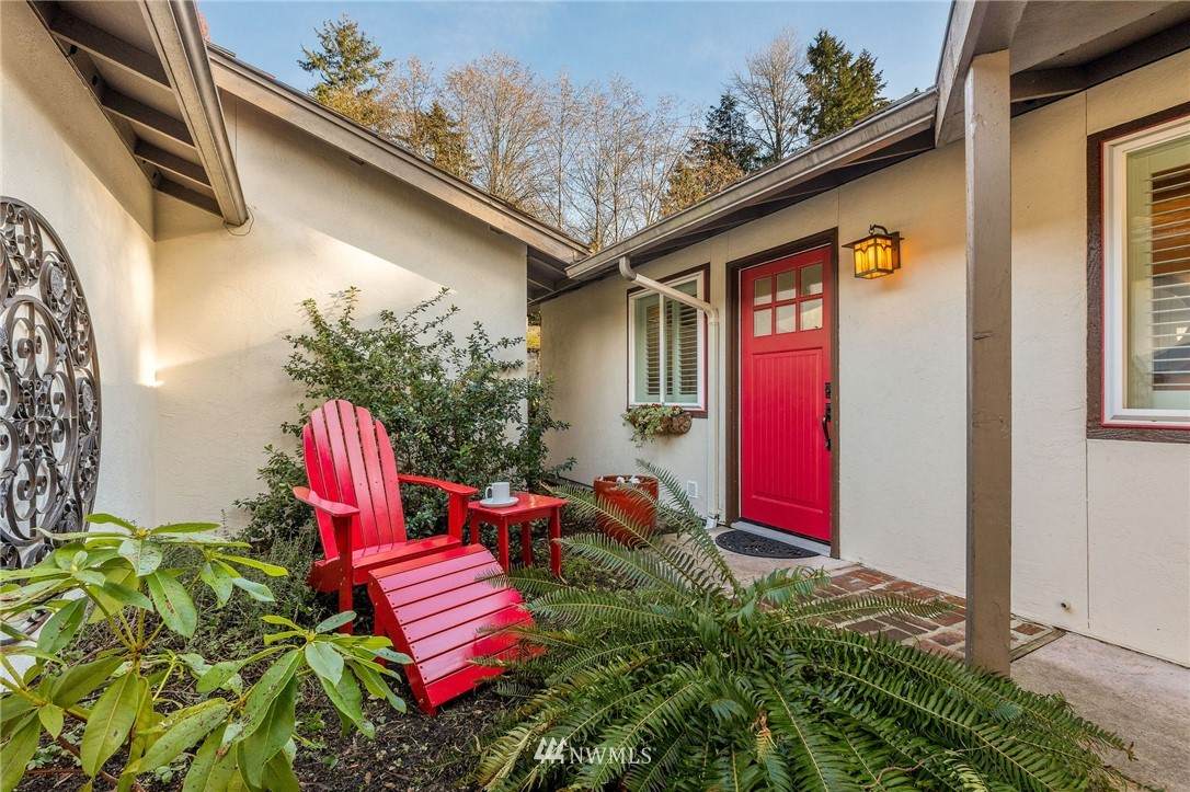 7054 81st Street - Photo 1