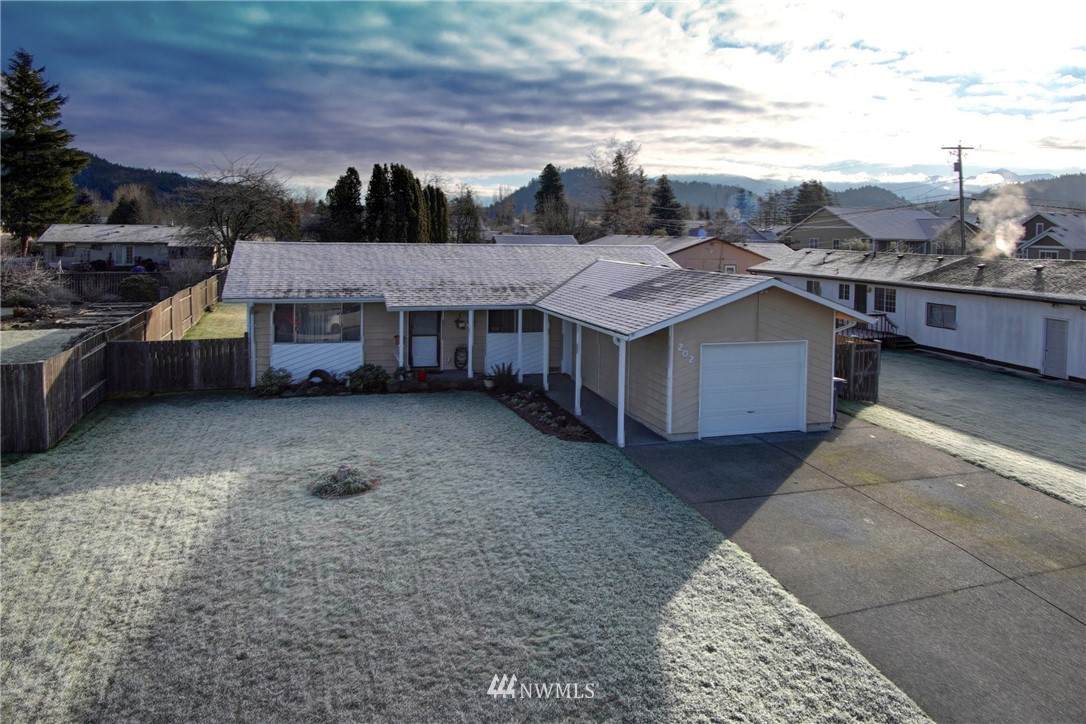 202 Whitmore Way - Photo 1