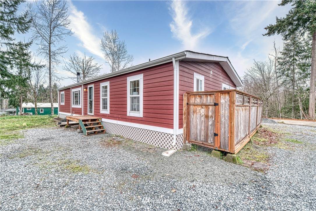12315 Kapowsin Highland Drive - Photo 1