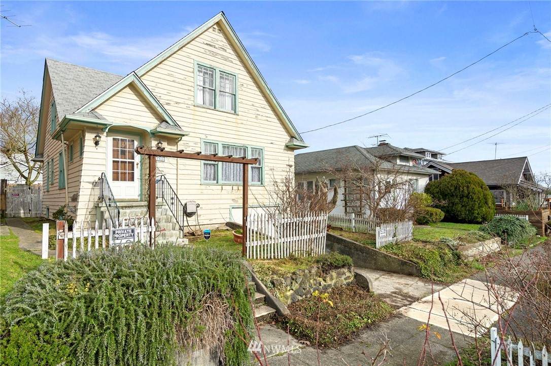 1218 Gregory Way - Photo 1