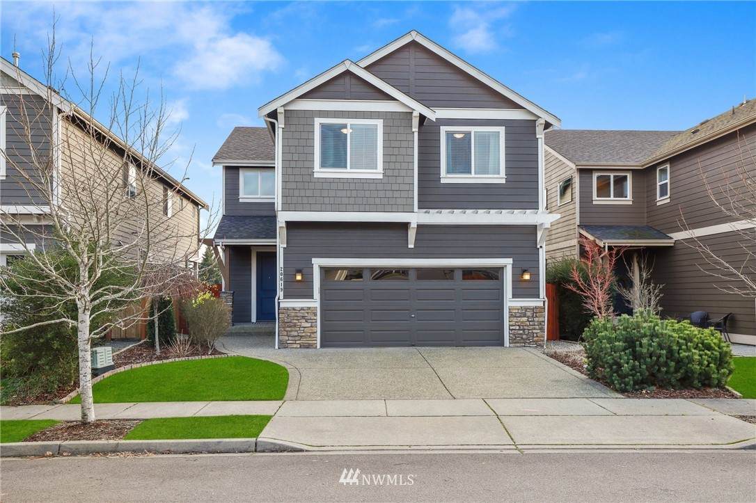 20619 Meridian Avenue - Photo 1