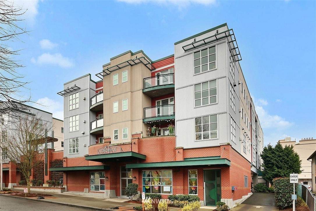 2331 42nd Avenue - Photo 1