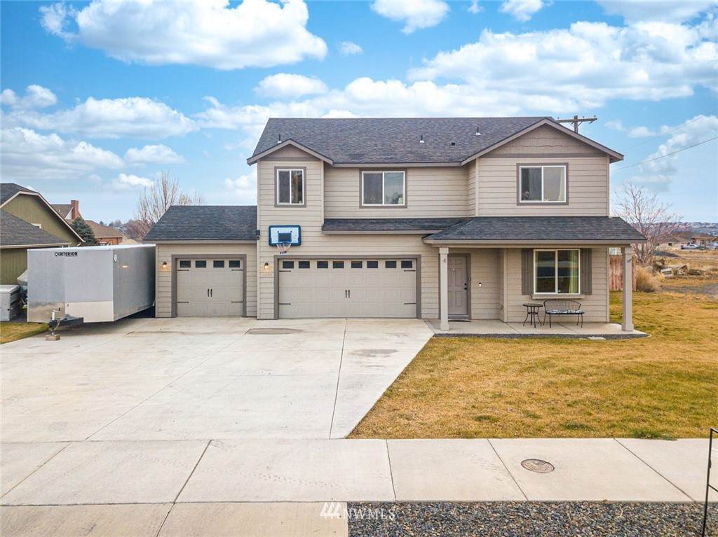 3195 Peninsula Drive - Photo 1