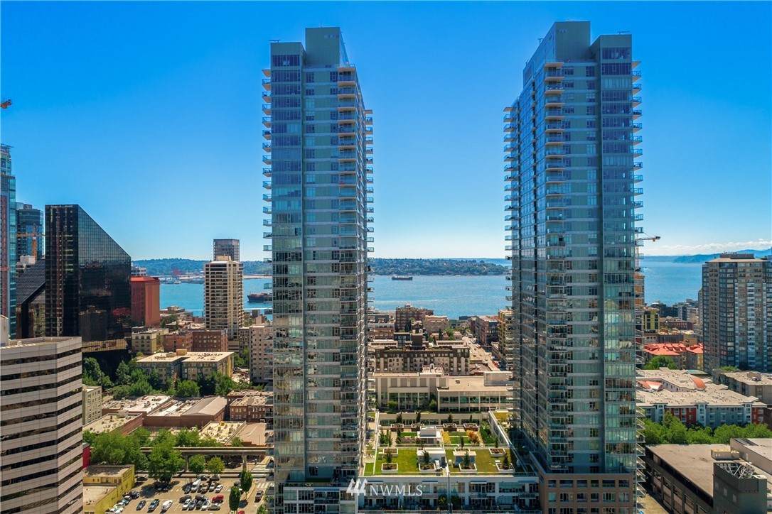 588 Bell Street - Photo 1