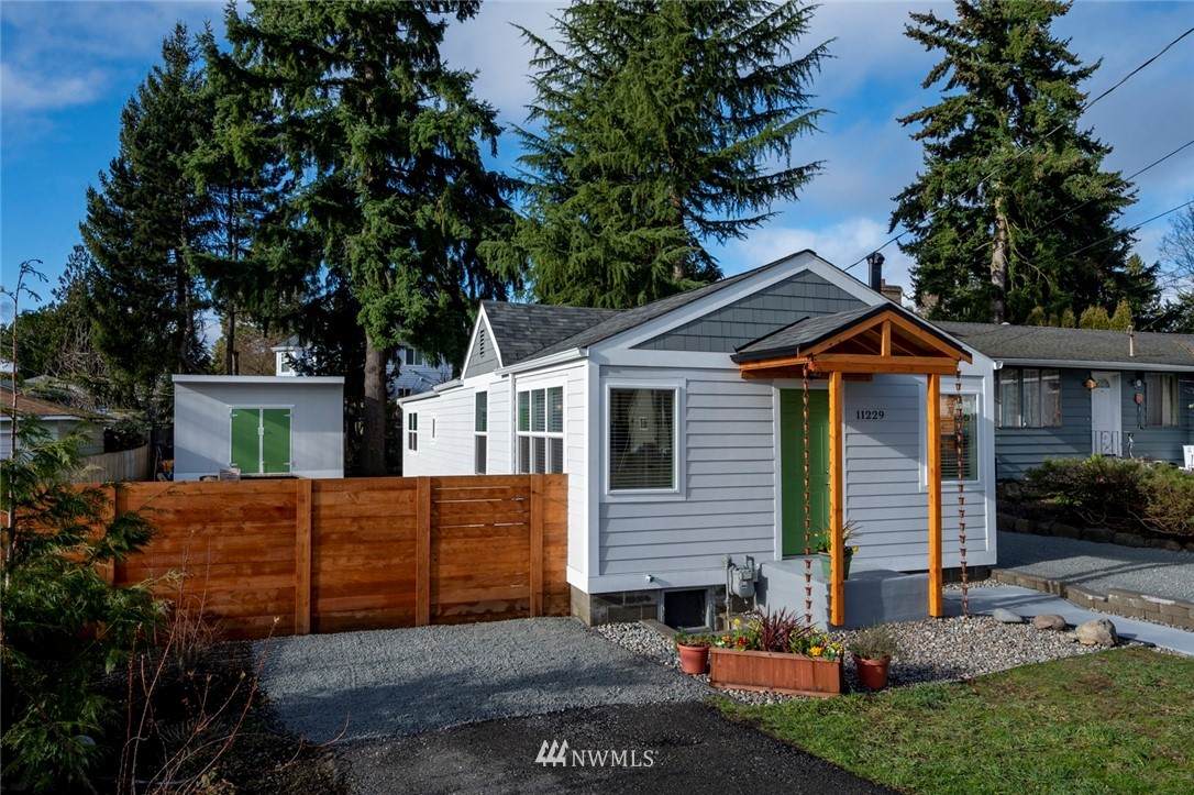 11229 12th Avenue - Photo 1