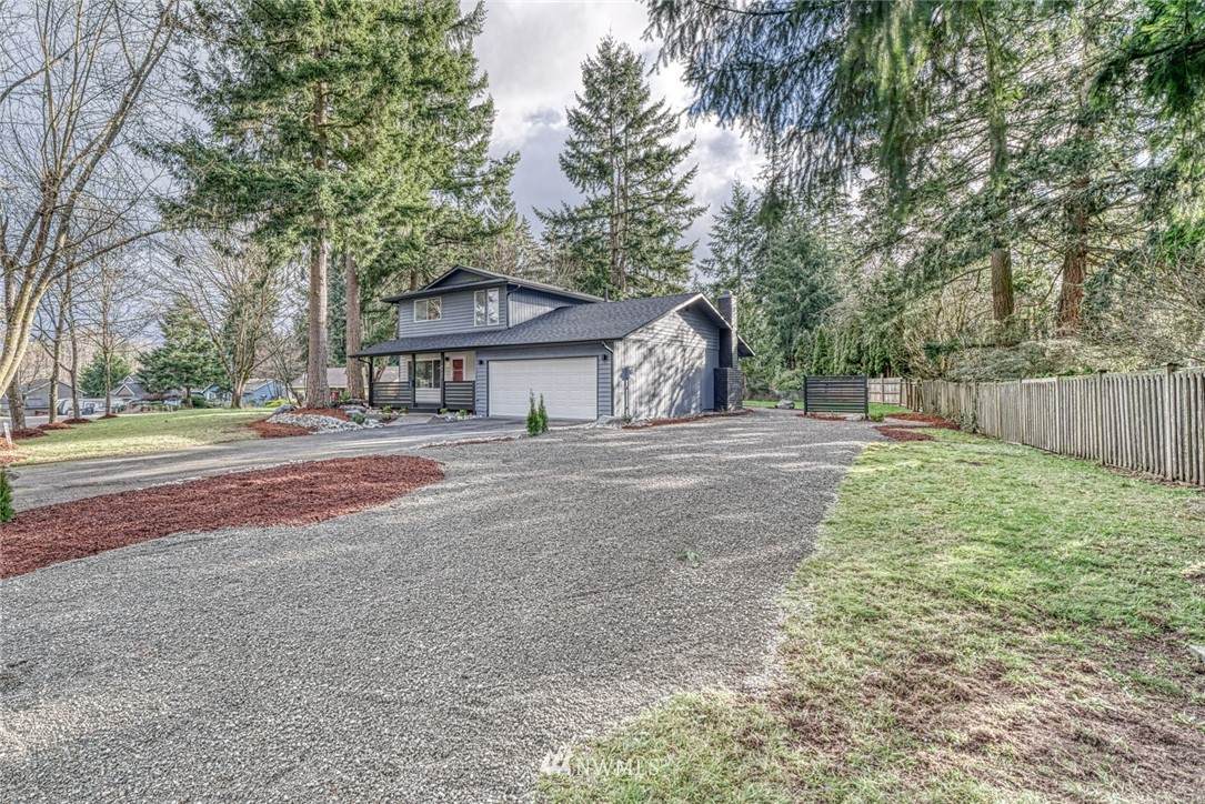 8702 123rd Street - Photo 1