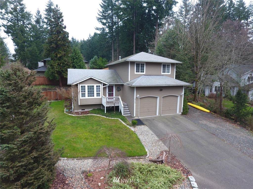 8706 Laguna Dr Sw - Photo 1