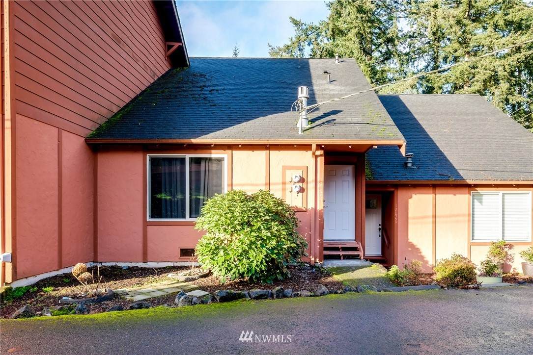 12824 62nd Ave Nw - Photo 1