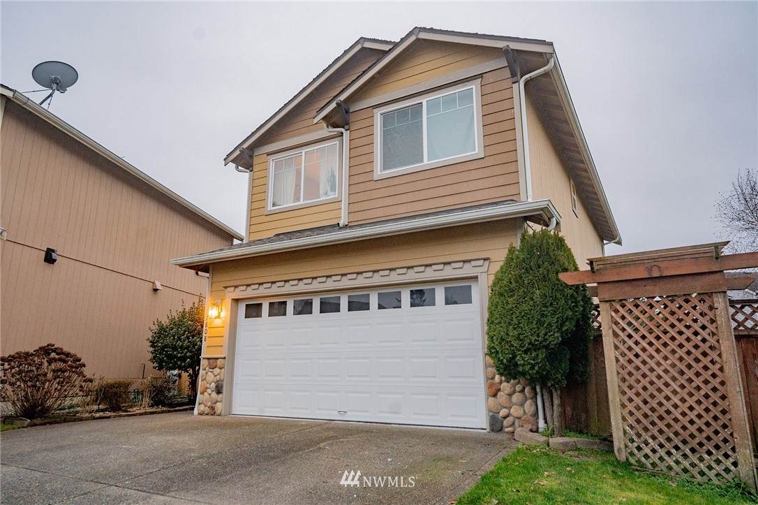 7808 146th Street Ct - Photo 1