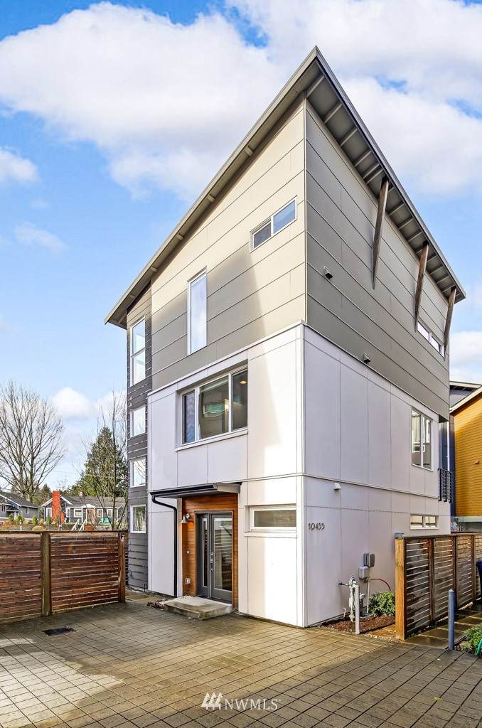 10455 Alderbrook Place - Photo 1
