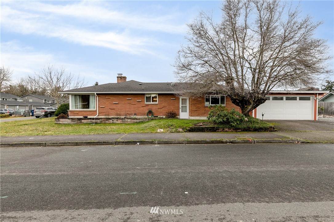 1217 21st Street - Photo 1
