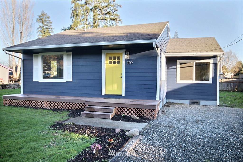 309 Seattle Boulevard - Photo 1