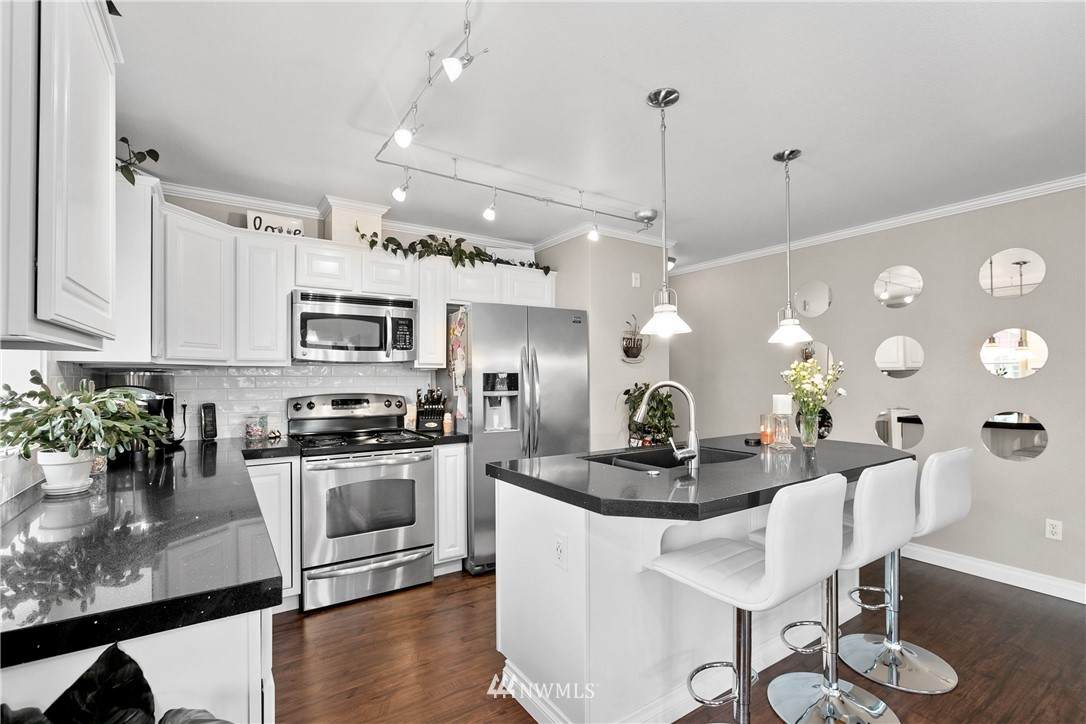 13409 97th Avenue - Photo 1