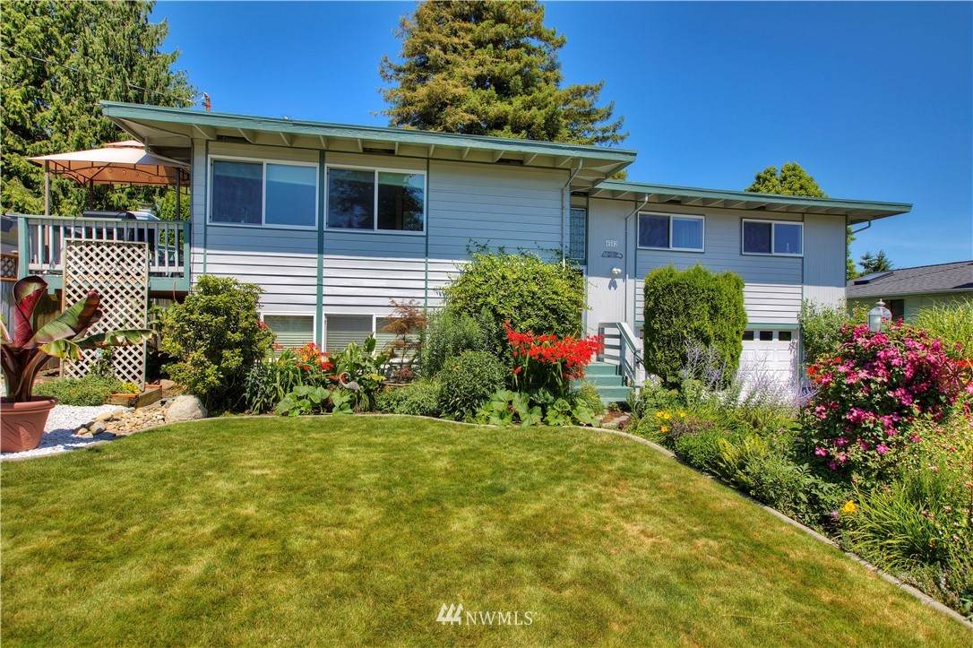 4512 290th Street - Photo 1