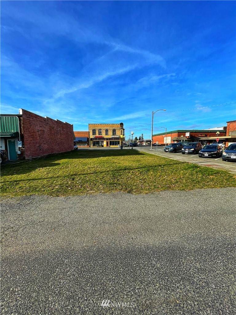 801 Metcalf Street - Photo 1