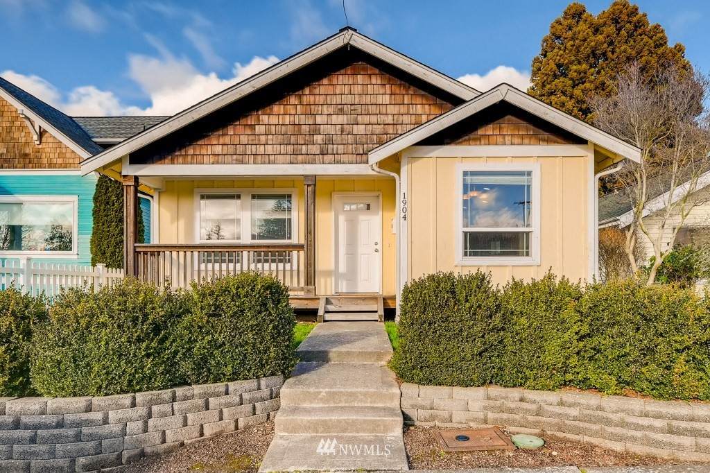 1904 4th Street - Photo 1