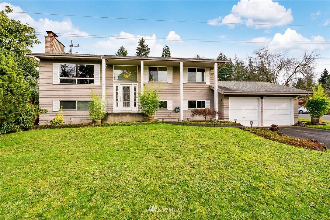 6320 123rd Avenue - Photo 1
