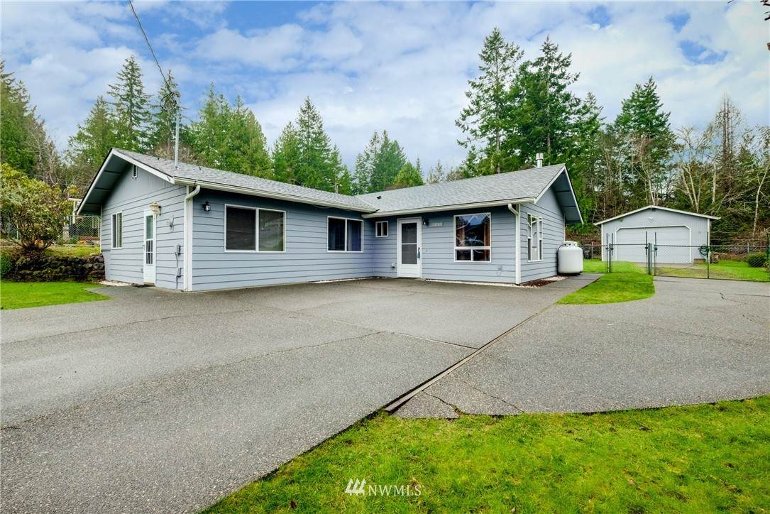 13988 Adrian Lane - Photo 1
